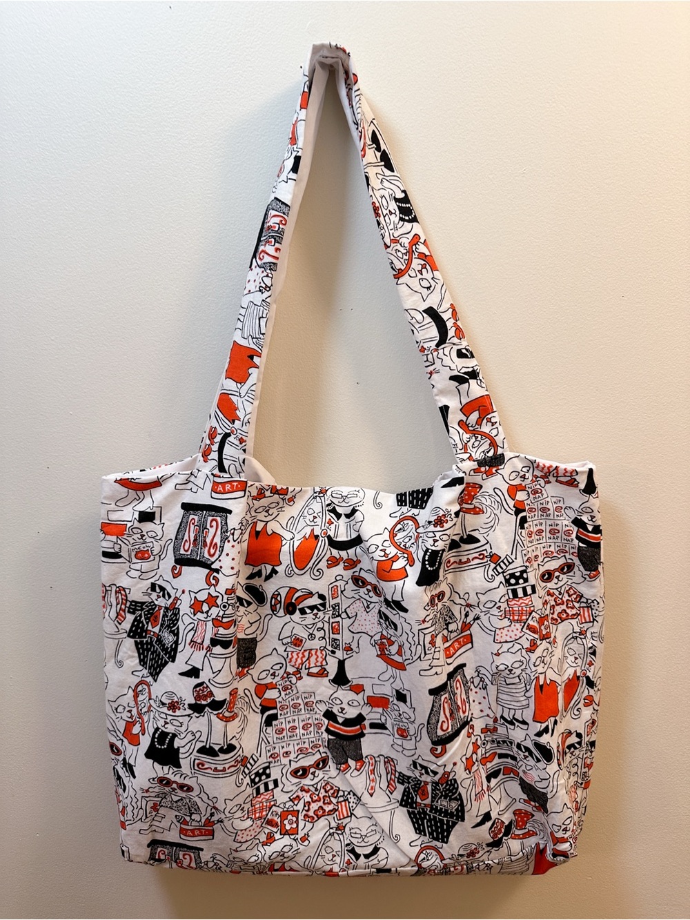 Handmade White Black Red Cat Bingo Retro Hobbies Lifestyle Medium Size Tote Bag